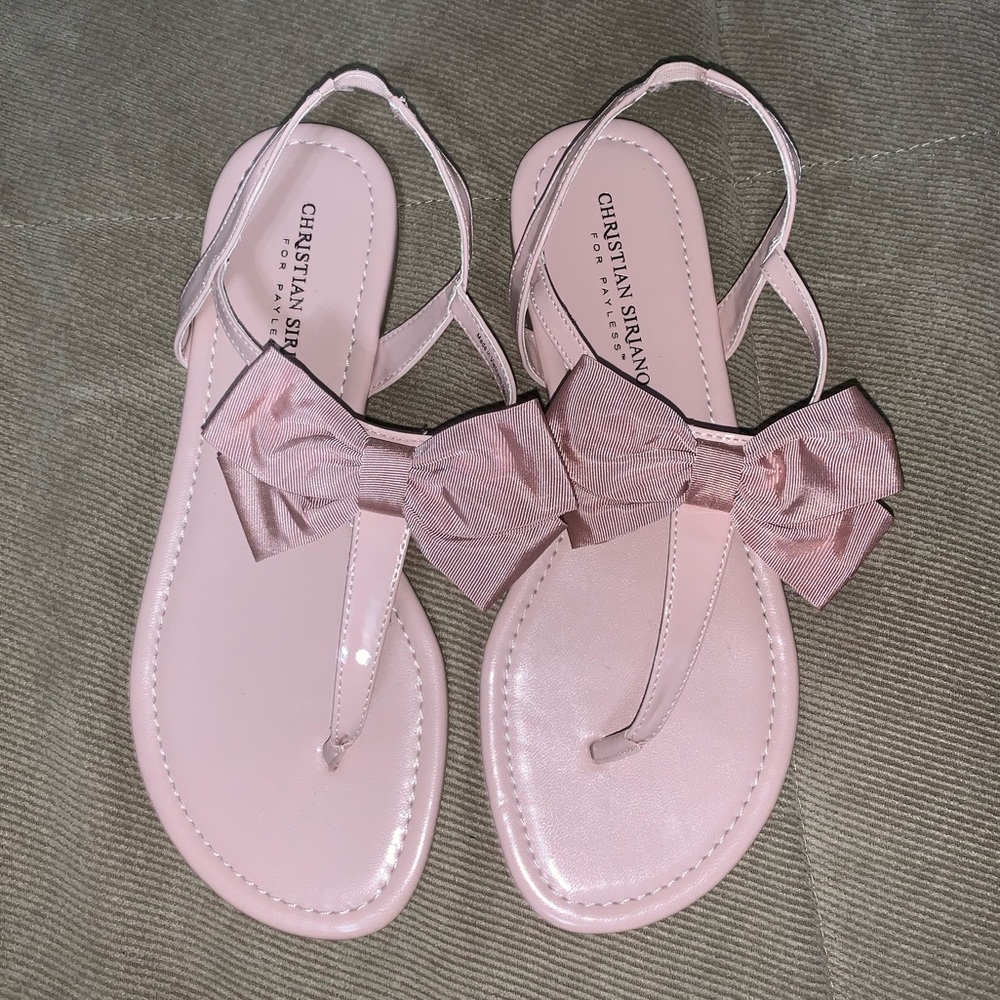 Women’s sandals size 7.5